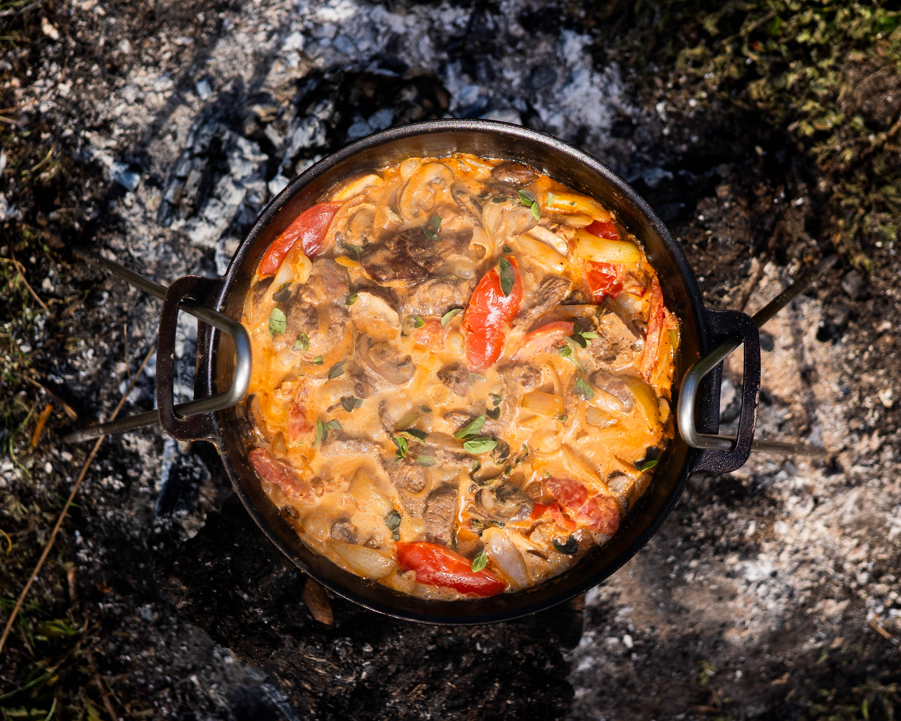 How to Clean Your Dual-Handle Carbon Steel Frying Pan