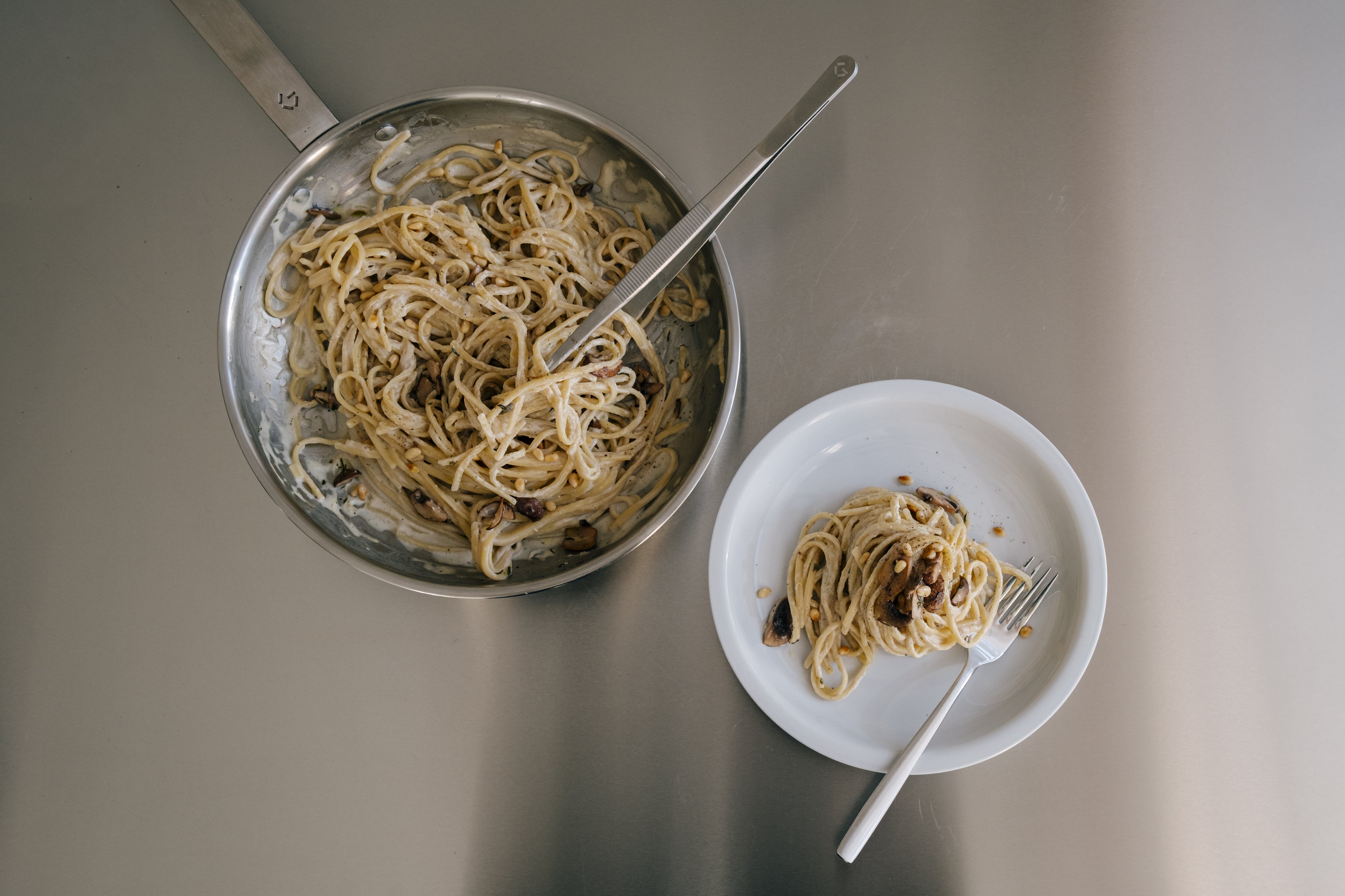 Linguine with Mushroom and Ricotta Sauce and Toasted Pine Nuts
